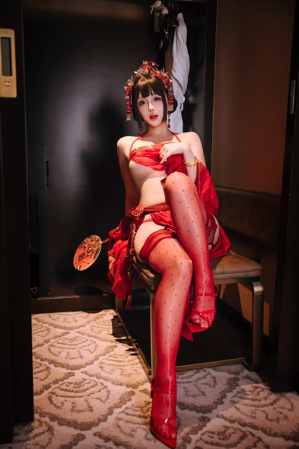 日奈娇 - 洞房花烛 [190P,5V-1.69GB]  tg@simisebaisi 【丝足阁】073.webp